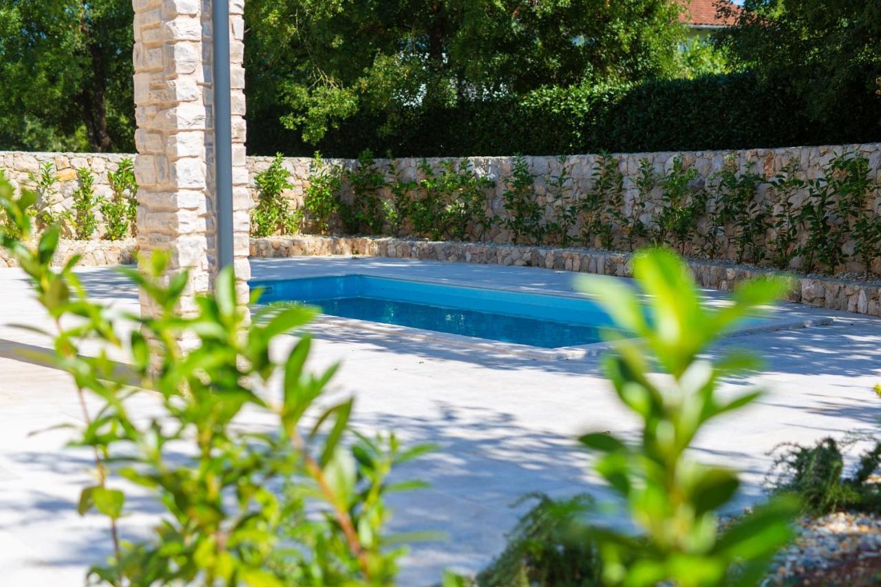 - Bellissima With Private Heated Pool And Table Tennis - Smart Tv
