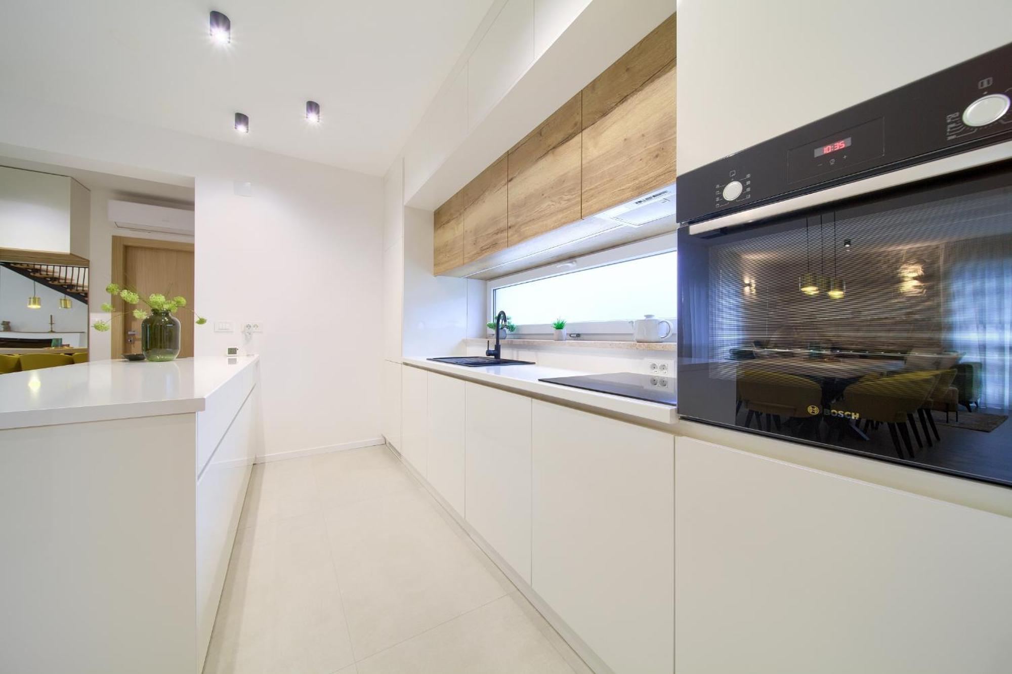 - Bellissima With Private Heated Pool And Table Tennis - Smart Tv Willa