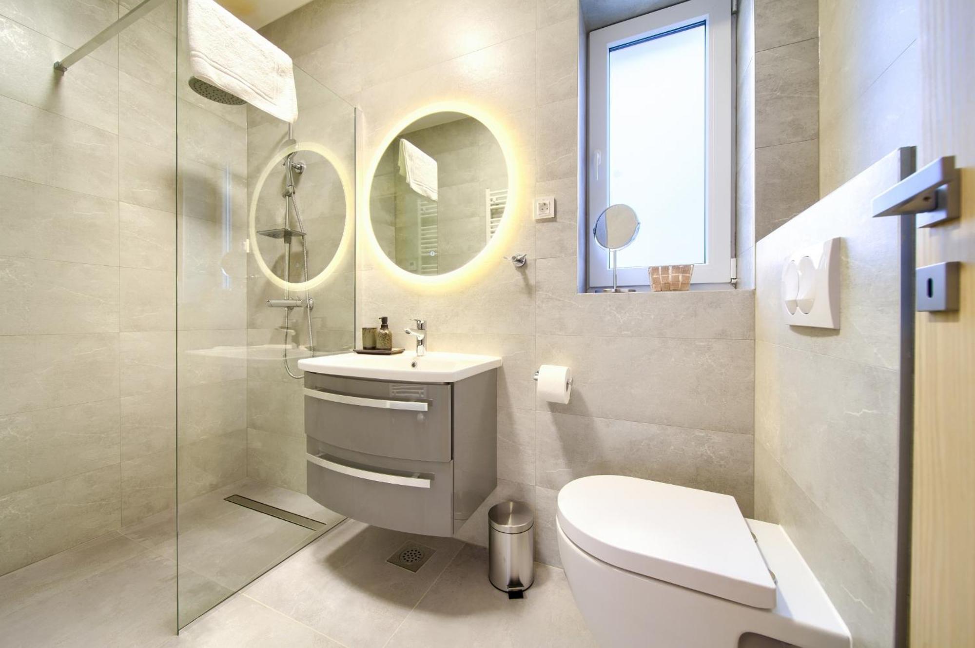 - Bellissima With Private Heated Pool And Table Tennis - Smart Tv Willa *