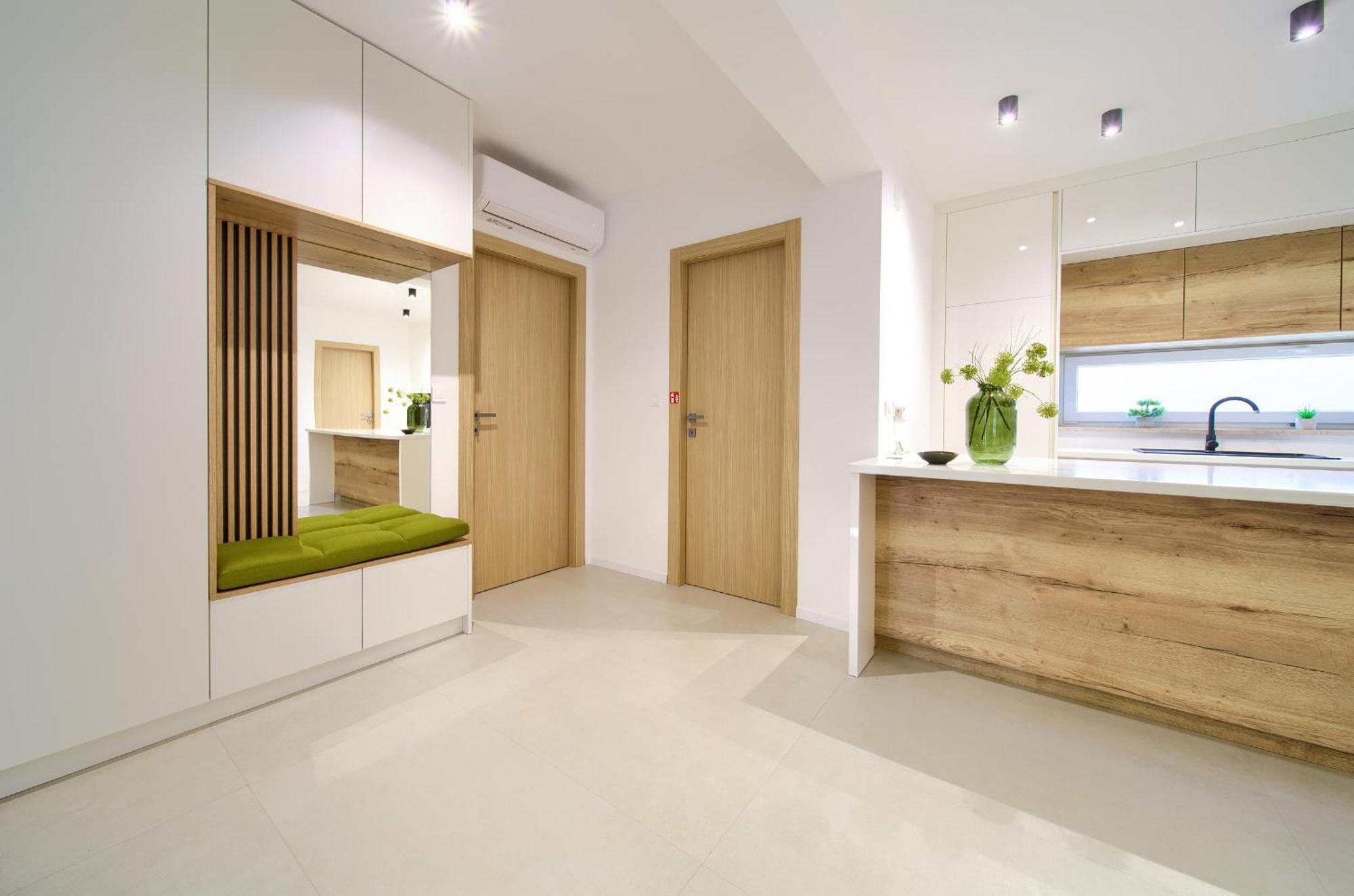 - Bellissima With Private Heated Pool And Table Tennis - Smart Tv Willa