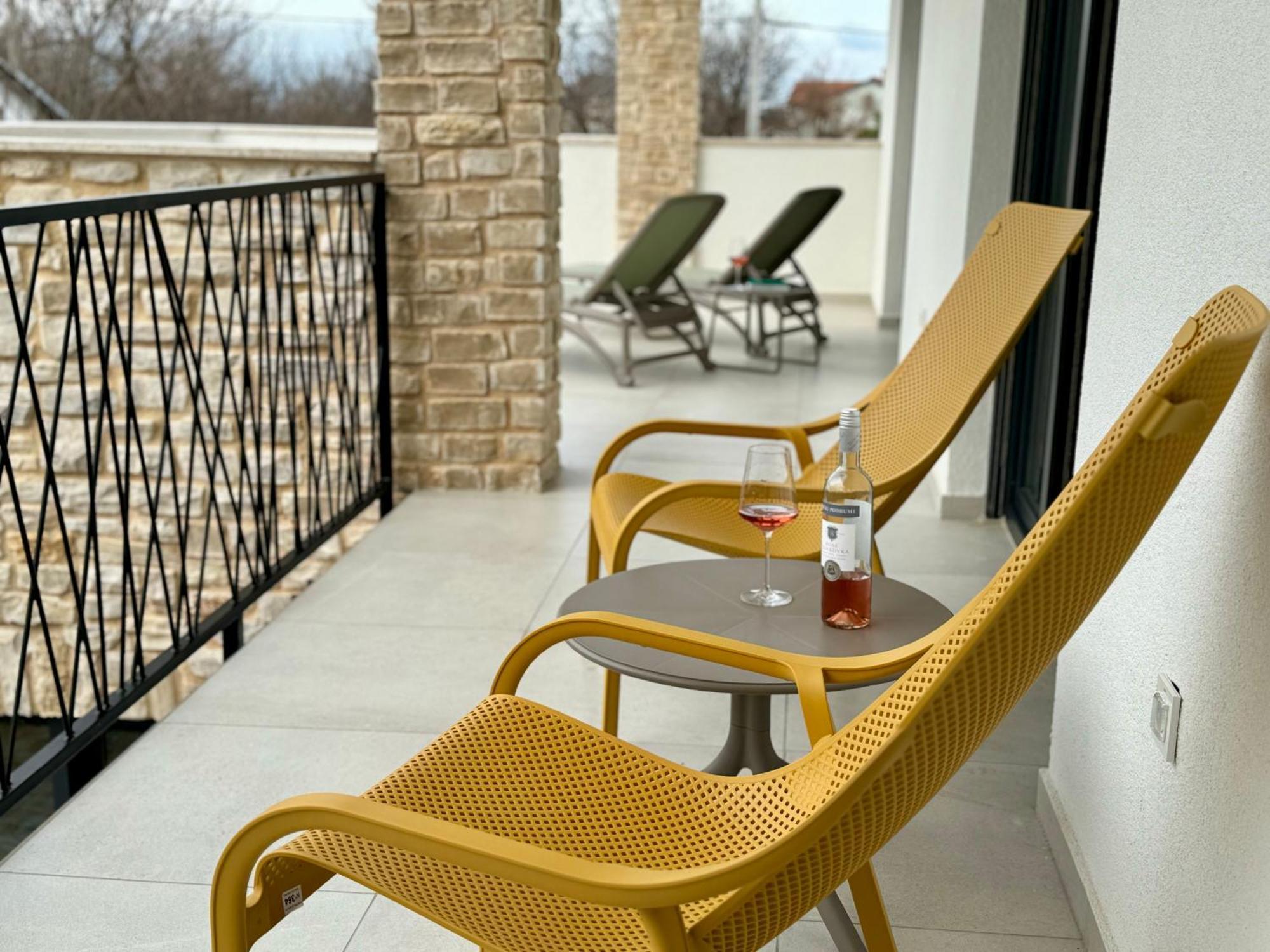 - Bellissima With Private Heated Pool And Table Tennis - Smart Tv *